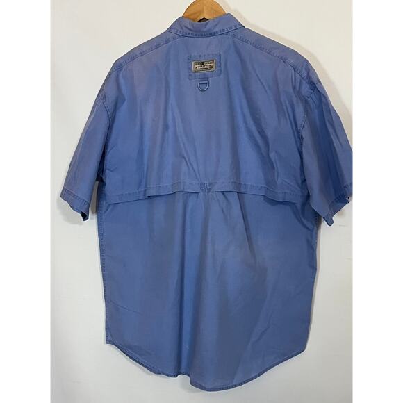 Hook & Tackle Outfitters Technical Fishing Gear Sharky's On the Pier Men's shirt - Picture 2 of 16